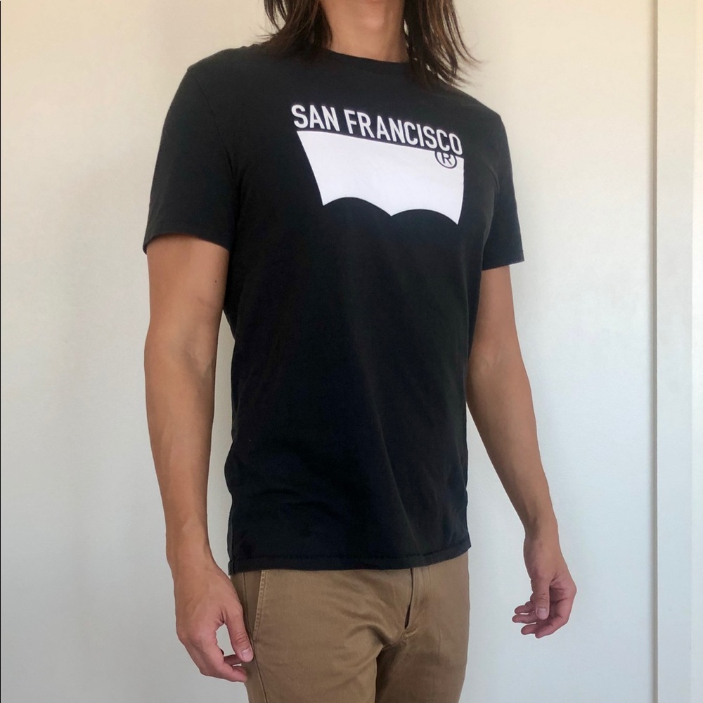 Levi’s “San Francisco” T-shirt